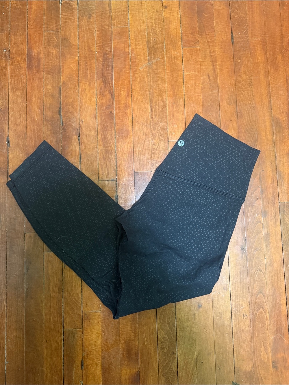 Lululemon Align 25” - Size 8 - Patterned Black